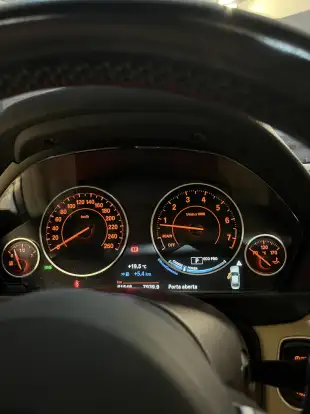 BMW-320i-2016