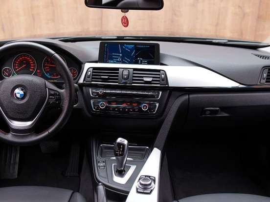 BMW-320i-2.0 16V TURBO ACTIVE FLEX 4P AUTOMÁTICO BMW-320i-2013