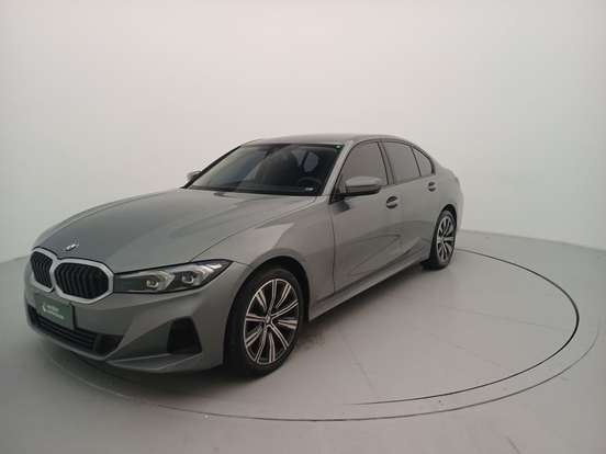 BMW-320i-2023