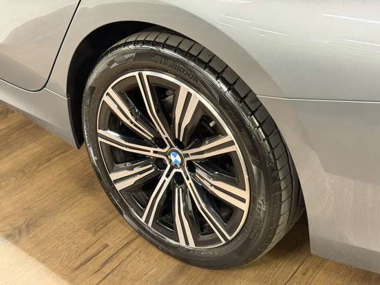 BMW-320i-2.0 16V TURBO FLEX GP AUTOMÁTICO BMW-320i-2023