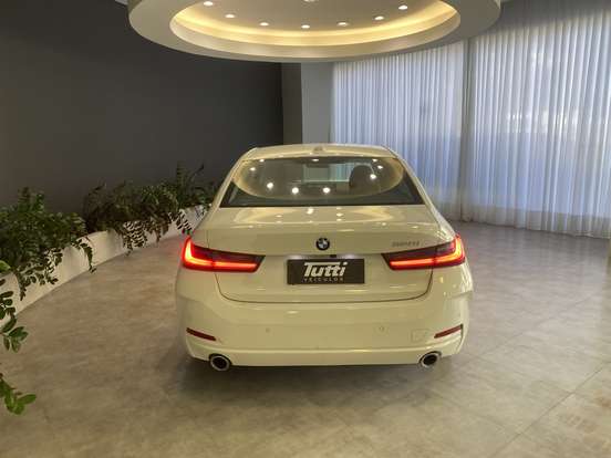 BMW-320i-2.0 16V TURBO FLEX SPORT GP AUTOMÁTICO BMW-320i-2024