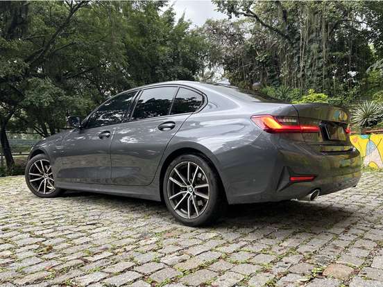 BMW-320i-2.0 16V TURBO FLEX SPORT GP AUTOMÁTICO BMW-320i-2022
