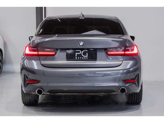 BMW-320i-2.0 16V TURBO FLEX SPORT GP AUTOMÁTICO BMW-320i-2021