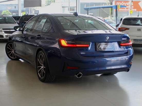 BMW-320i-2.0 16V TURBO GASOLINA M SPORT AUTOMÁTICO BMW-320i-2019