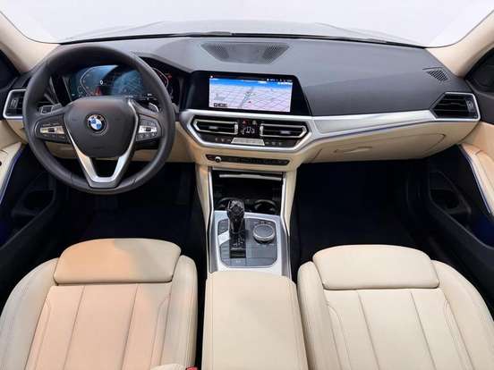 BMW-320i-2.0 16V TURBO GASOLINA SPORT GP AUTOMÁTICO BMW-320i-2019