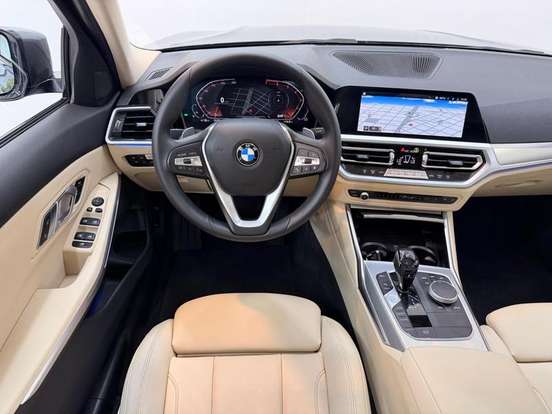 BMW-320i-2.0 16V TURBO GASOLINA SPORT GP AUTOMÁTICO BMW-320i-2019