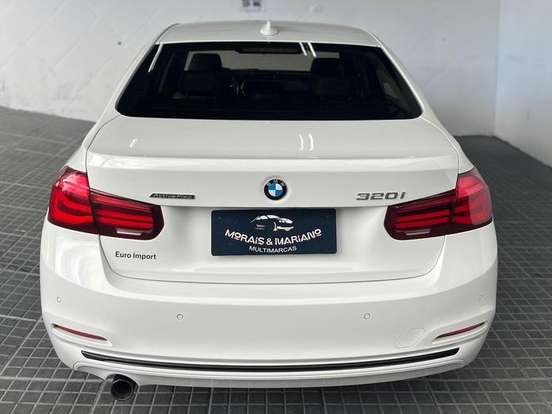 BMW-320i-2.0 M SPORT GP 16V TURBO ACTIVE FLEX 4P AUTOMÁTICO BMW-320i-2018