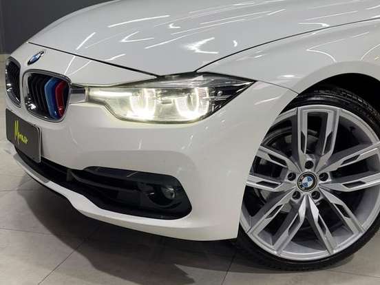 BMW-320i-2.0 SPORT 16V TURBO ACTIVE FLEX 4P AUTOMÁTICO BMW-320i-2018