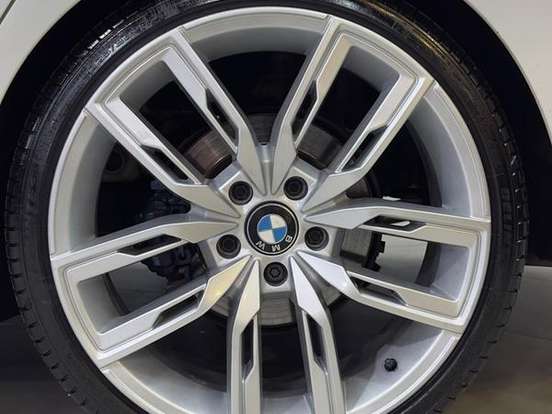 BMW-320i-2.0 SPORT 16V TURBO ACTIVE FLEX 4P AUTOMÁTICO BMW-320i-2018