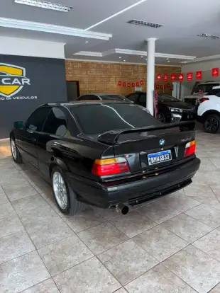 BMW-325i-1994