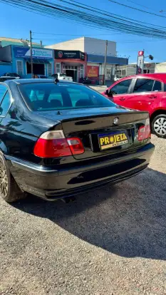 BMW-325i-2001