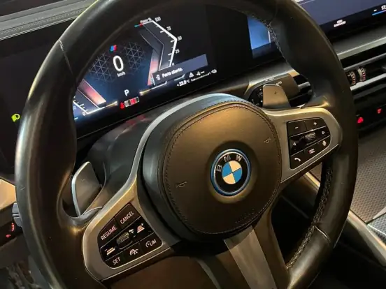 BMW-330e-2.0 16V TURBO HÍBRIDO M SPORT AUTOMÁTICO BMW-330e-2022