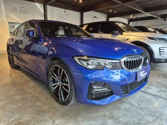 BMW 330e 2.0 16V TURBO HÍBRIDO M SPORT AUTOMÁTICO