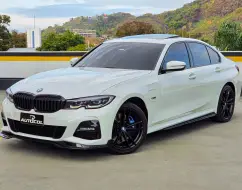 BMW 330e 2.0 16V TURBO HÍBRIDO M SPORT AUTOMÁTICO BMW 330e 2.0 16V TURBO HÍBRIDO M SPORT AUTOMÁTICO