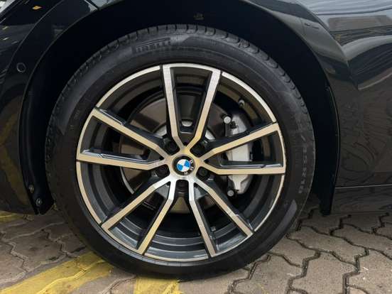 BMW-330i-2.0 16V TURBO GASOLINA SPORT AUTOMÁTICO BMW-330i-2019