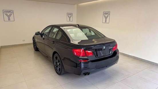 BMW-528i-2013