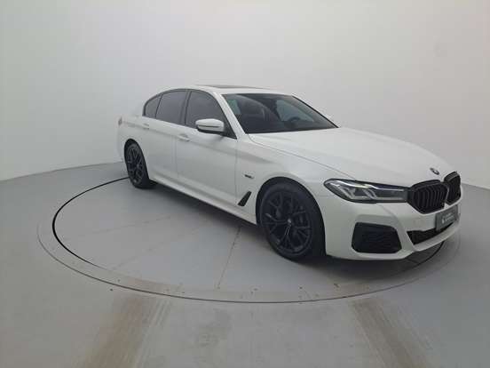 BMW-530e-2.0 16V TWINPOWER HÍBRIDO M SPORT AUTOMÁTICO BMW-530e-2022
