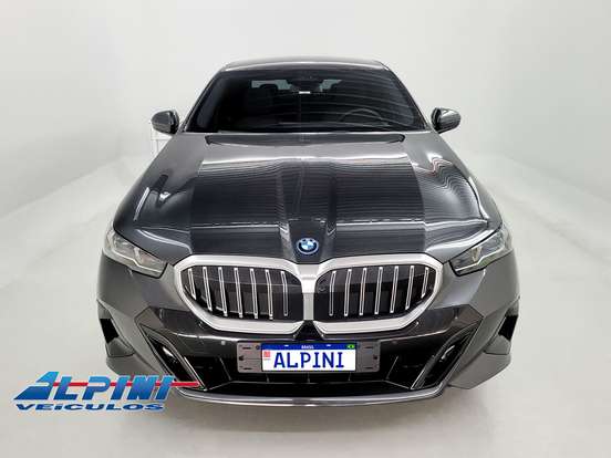 BMW-530e-2.0 TWINPOWER PHEV M SPORT AUTOMÁTICO BMW-530e-2024