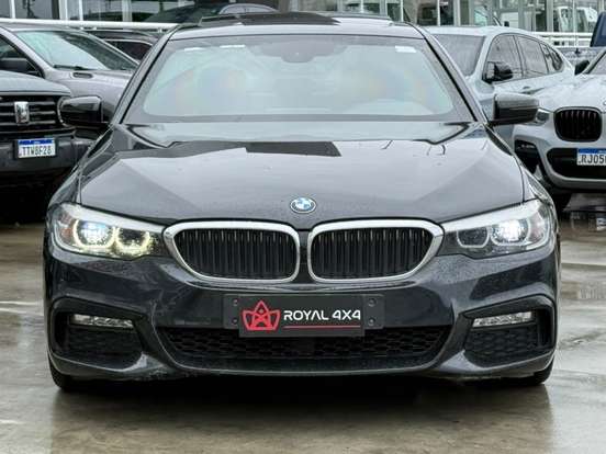 BMW-530i-2.0 16V TURBO GASOLINA M SPORT AUTOMÁTICO BMW-530i-2017