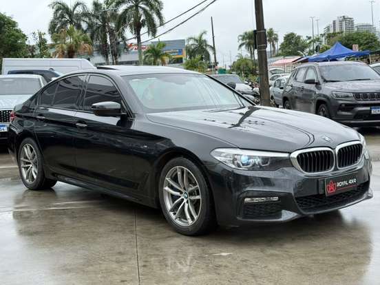BMW-530i-2.0 16V TURBO GASOLINA M SPORT AUTOMÁTICO BMW-530i-2017