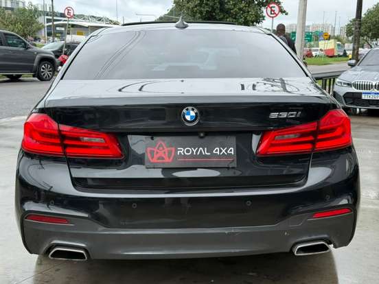 BMW-530i-2017