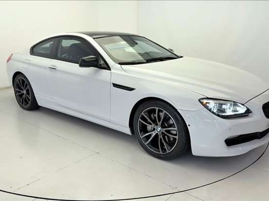 BMW-650i-4.4 COUPÉ V8 32V TURBO GASOLINA 2P AUTOMÁTICO BMW-650i-2011