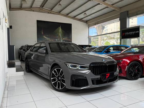 BMW 745Le 3.0 TWINPOWER HÍBRIDO M SPORT AUTOMÁTICO