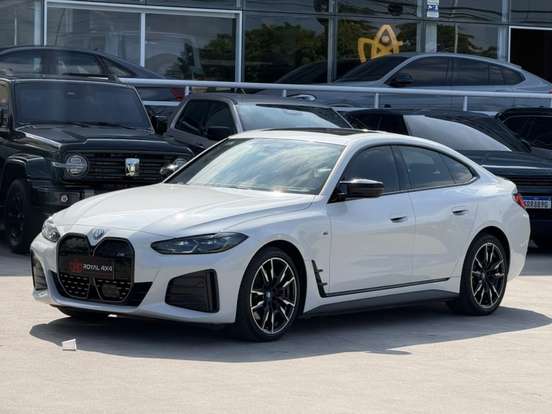 BMW-I4-2022