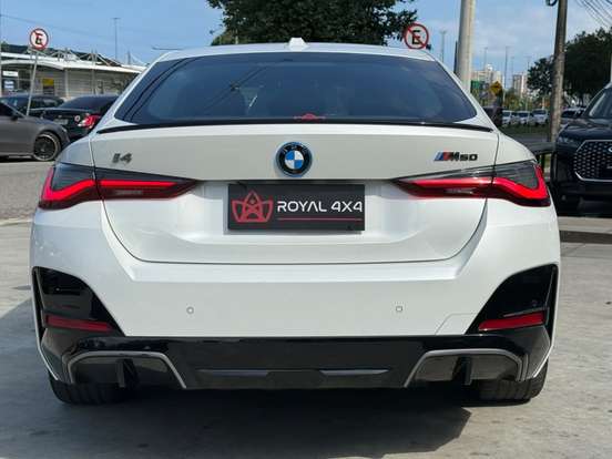 BMW-I4-2022