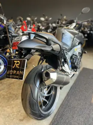 BMW-K 1300 R BMW-K 1300 R-2012
