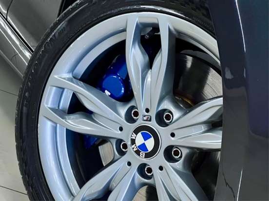 BMW-M 135i-3.0 24V TURBO GASOLINA 4P AUTOMÁTICO BMW-M 135i-2015