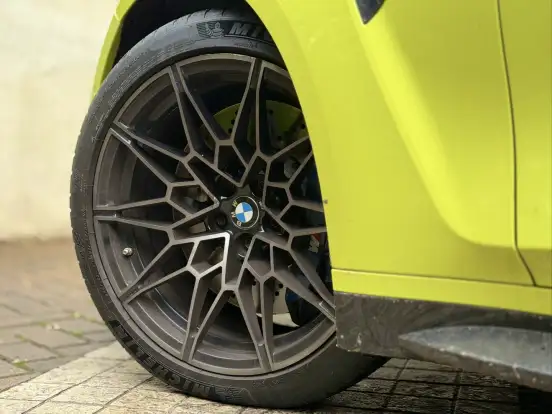 BMW-M3-2022