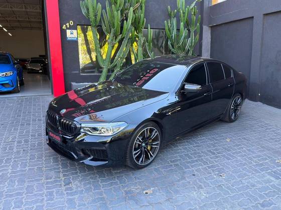 BMW M5 4.4 V8 TWIN POWER M XDRIVE STEPTRONIC