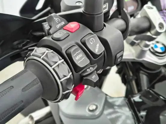 BMW-R 1250 GS ADVENTURE TRIPLE BLACK-2022
