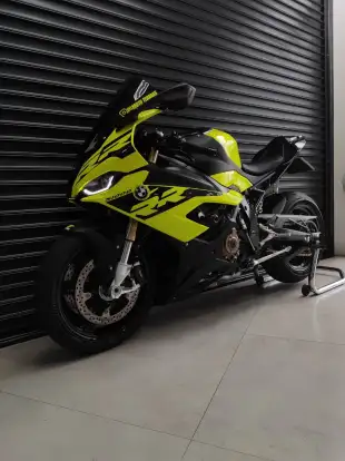 BMW-S 1000 RR-2022