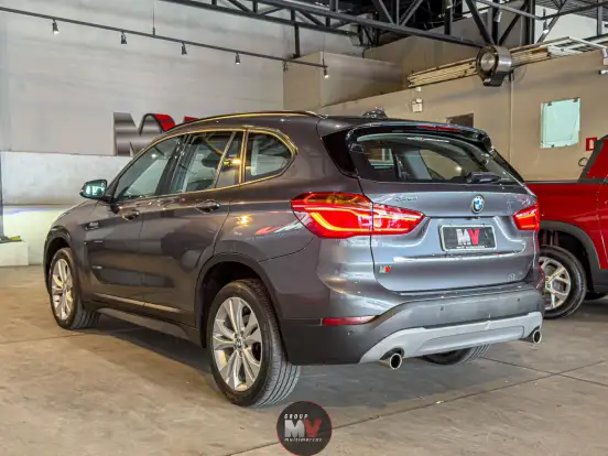 BMW-X1-2.0 16V TURBO ACTIVEFLEX SDRIVE20I 4P AUTOMÁTICO BMW-X1-2017