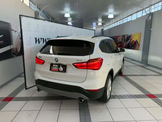 BMW-X1-2.0 16V TURBO ACTIVEFLEX SDRIVE20I 4P AUTOMÁTICO BMW-X1-2017