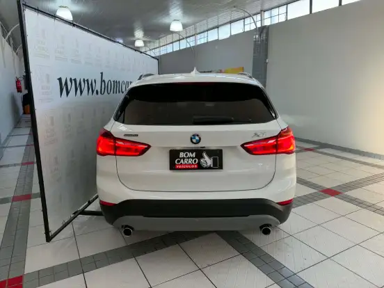 BMW-X1-2.0 16V TURBO ACTIVEFLEX SDRIVE20I 4P AUTOMÁTICO BMW-X1-2017
