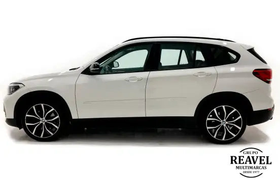BMW-X1-2022