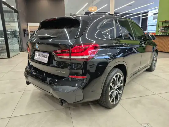 BMW-X1-2022
