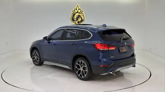 BMW-X1-2.0 16V TURBO ACTIVEFLEX SDRIVE20I X-LINE 4P AUTOMÁTICO BMW-X1-2020