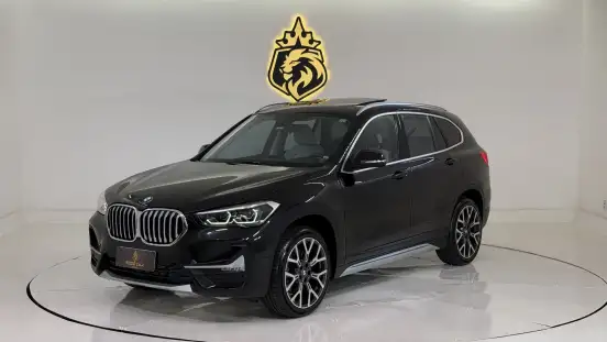 BMW-X1-2022