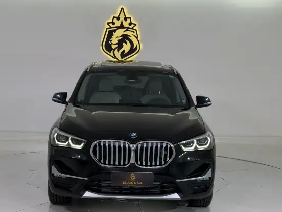 BMW-X1-2.0 16V TURBO ACTIVEFLEX SDRIVE20I X-LINE 4P AUTOMÁTICO BMW-X1-2022
