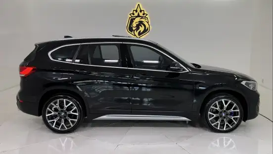 BMW-X1-2022