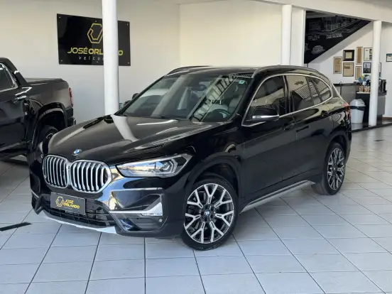 BMW-X1-2.0 16V TURBO ACTIVEFLEX SDRIVE20I X-LINE 4P AUTOMÁTICO BMW-X1-2022