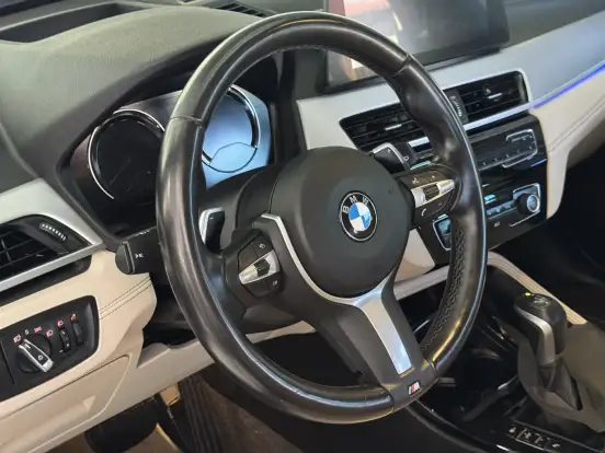BMW-X1-2.0 16V TURBO ACTIVEFLEX SDRIVE20I X-LINE 4P AUTOMÁTICO BMW-X1-2022