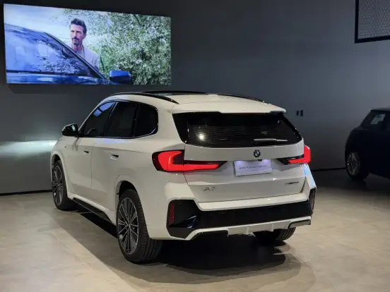 BMW-X1-2.0 16V TURBO GASOLINA SDRIVE20I M SPORT STEPTRONIC BMW-X1-2024