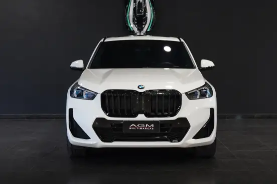 BMW-X1-2025