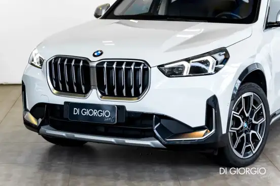 BMW-X1-2023