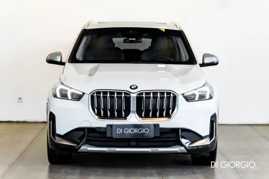 BMW-X1-2023